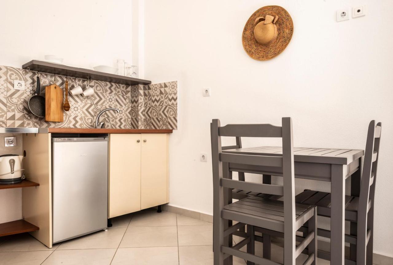 Amphora Guesthouse Химар Екстериор снимка