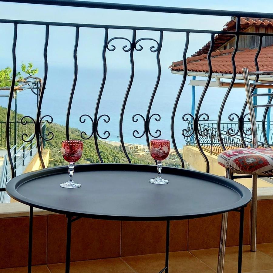 Amphora Guesthouse Химар Екстериор снимка
