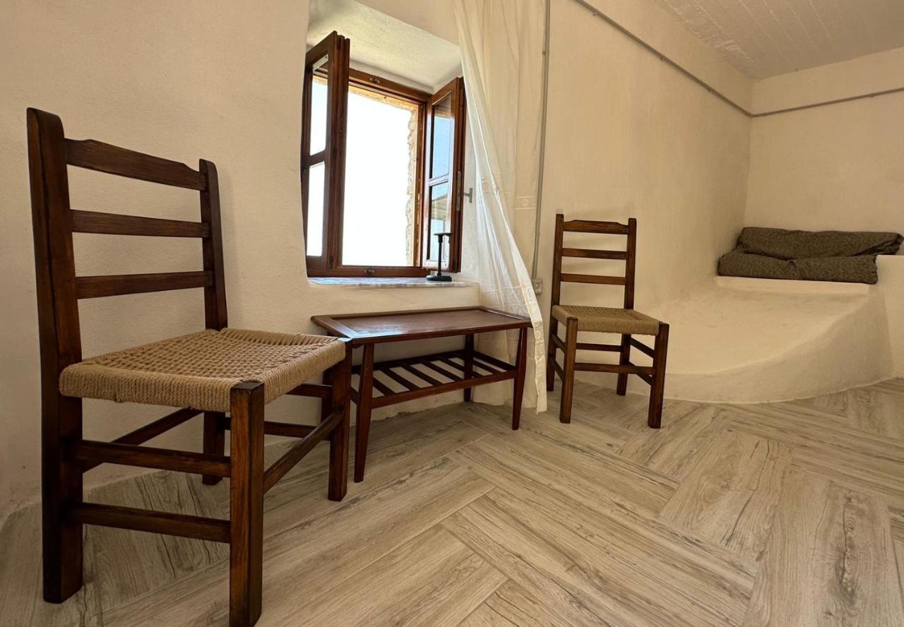 Amphora Guesthouse Химар Екстериор снимка