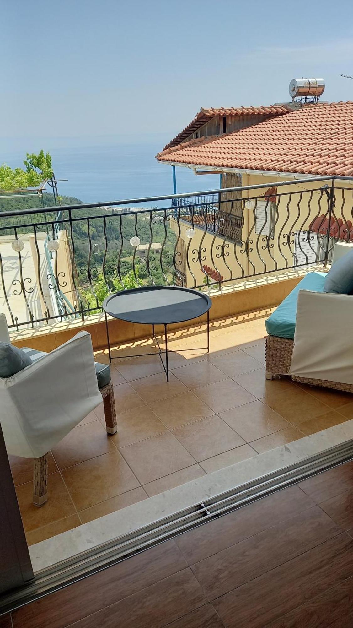 Amphora Guesthouse Химар Стая снимка