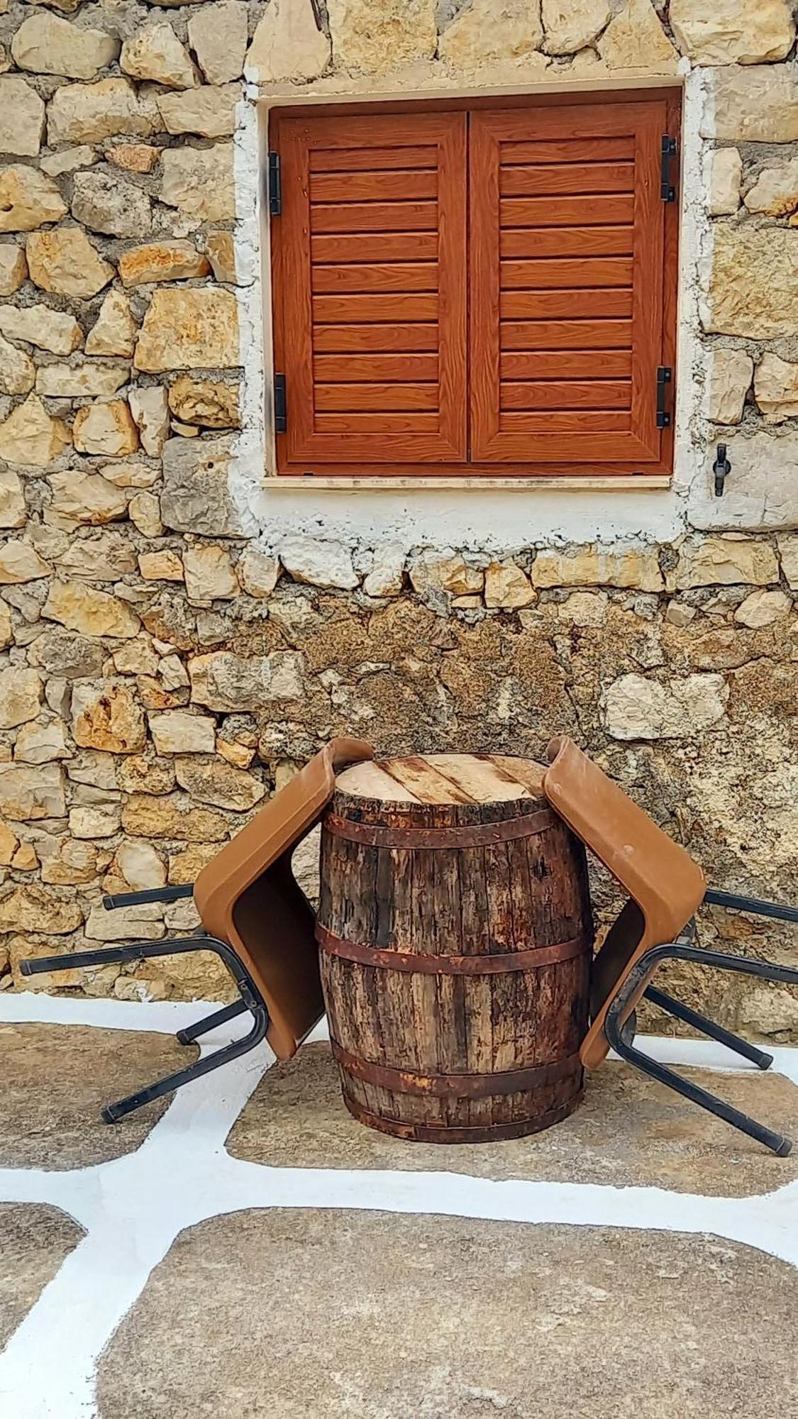 Amphora Guesthouse Химар Стая снимка